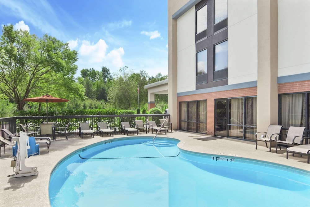 Hampton Inn Commerce in COMMERCE - GA