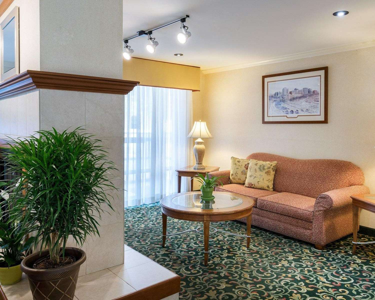 Quality Inn Newark 25/36