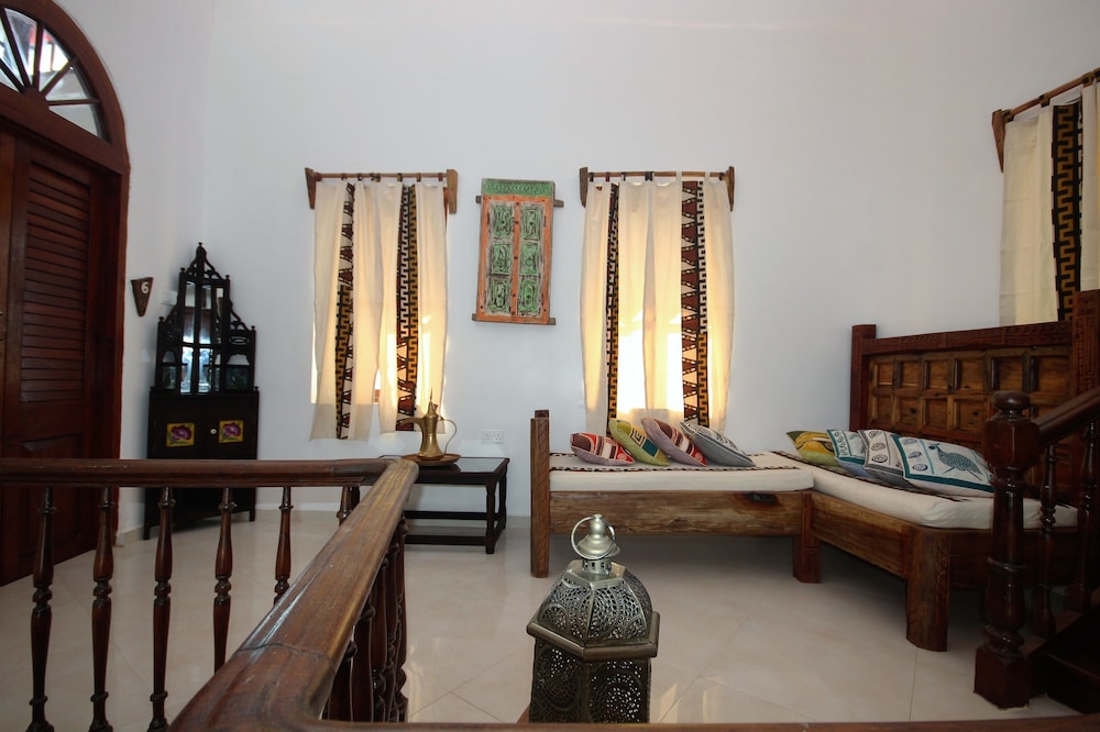 Shaba Boutique Hotel 30/50