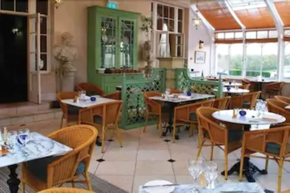 Best Western Lamphey Court Hotel 53/63