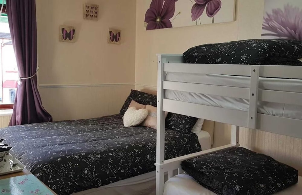 OYO Wynnstay Hotel 23/35
