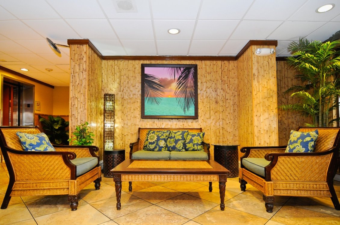 Oceanside Inn 24/42
