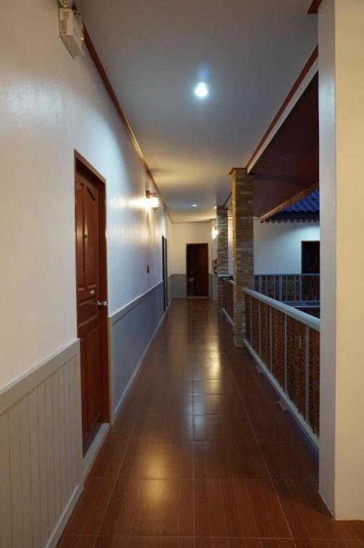The Aam Resort Bang Sa-Re 20/28