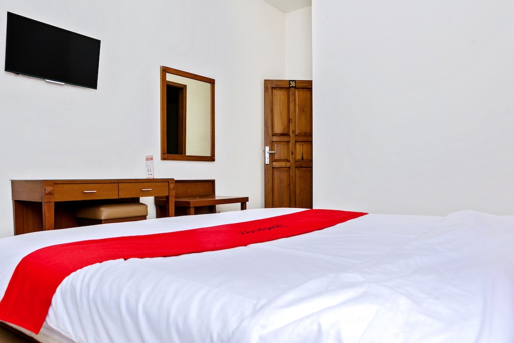 Reddoorz Plus Near Rumah Mode 23/41
