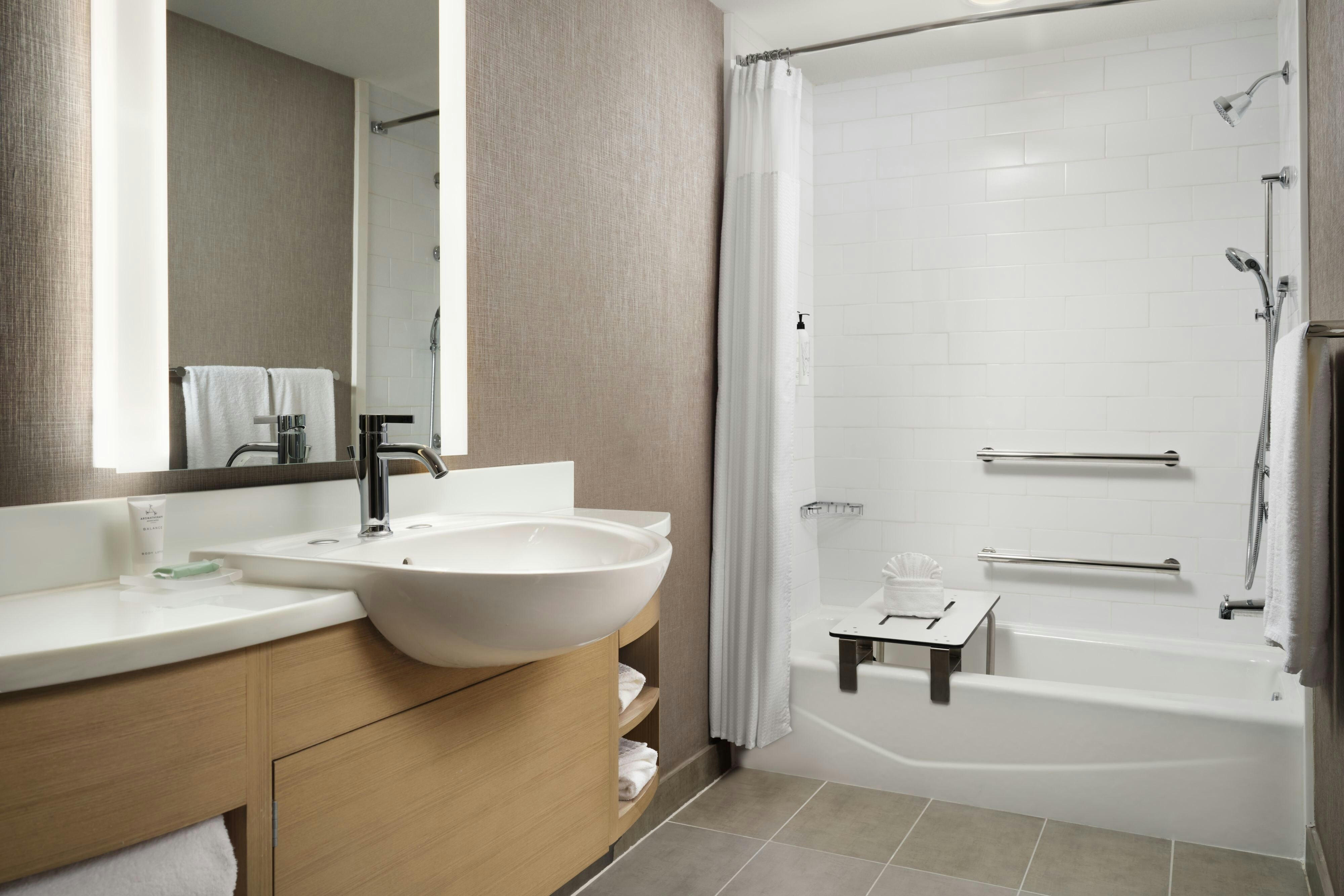 SpringHill Suites Milpitas Silicon Valley 16/17