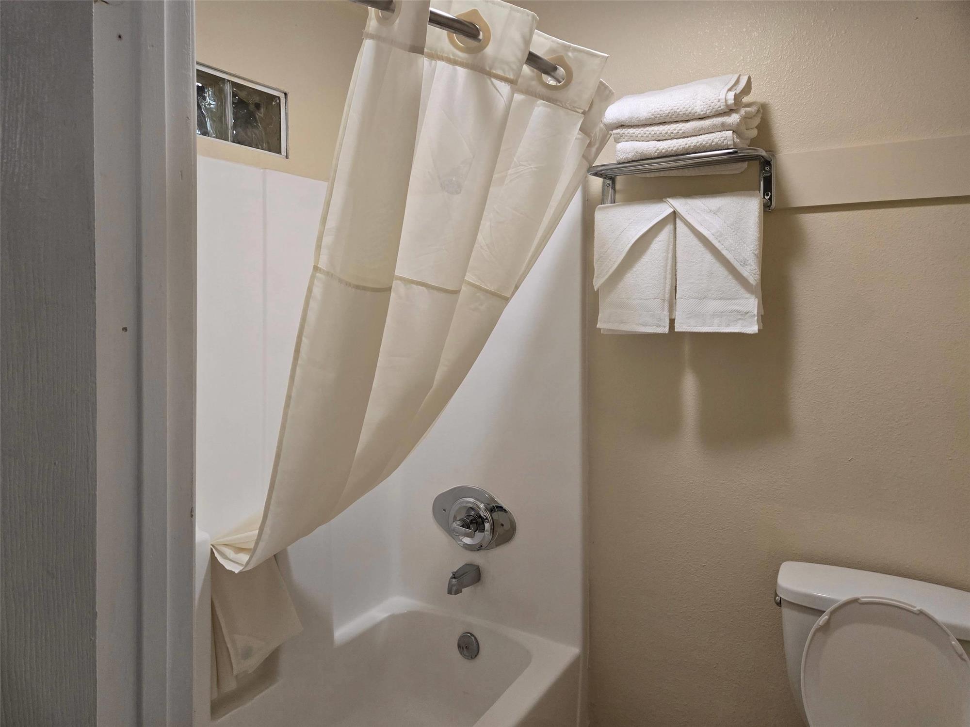 غرفة بسرير كينج، Rodeway Inn & Suites Blythe I-10, CA 5/5