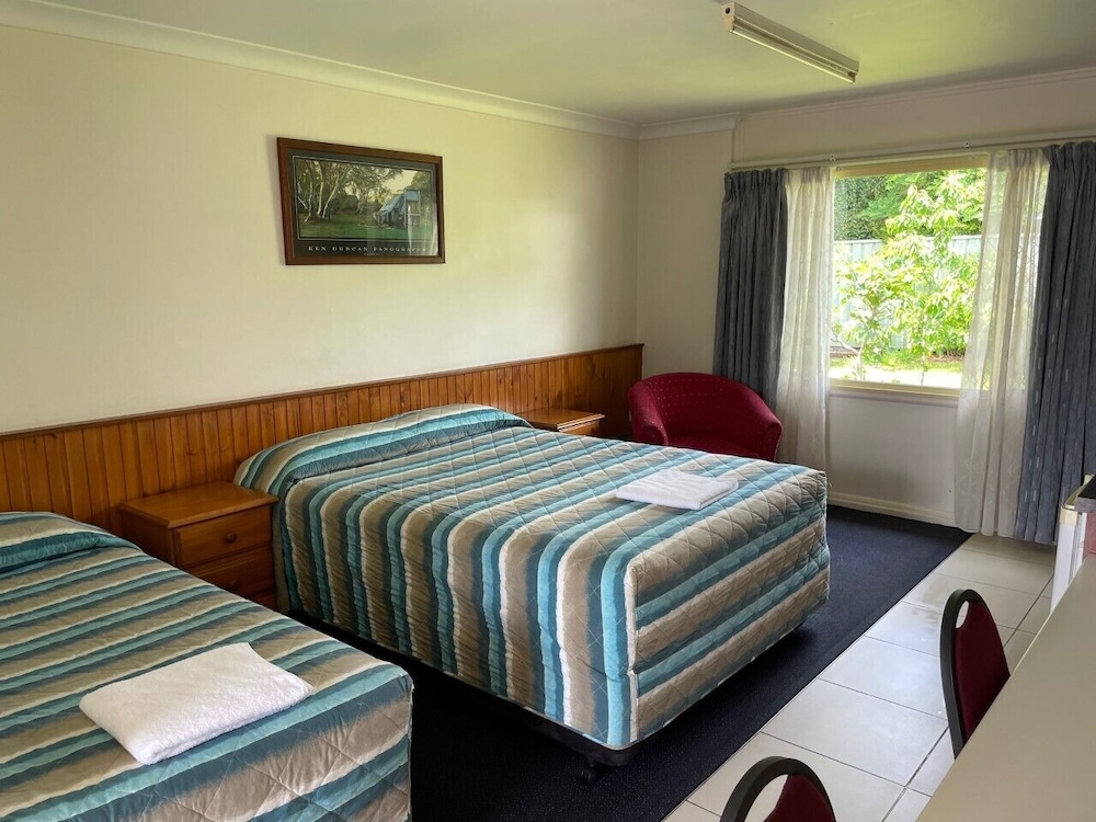 Homestead Motel 14/59