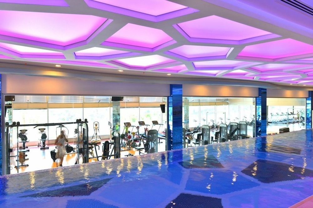 Azura Park Tourism Complex 53/75