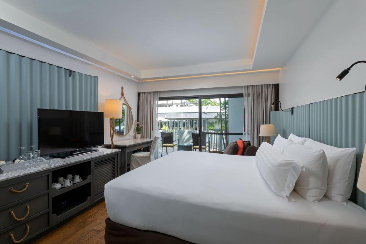 Room, Double Bed, Balcony