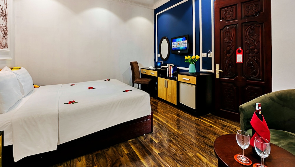 Serene Central hotel 30/55