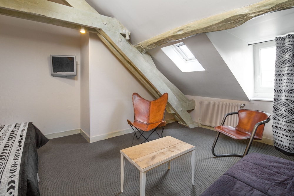 Hotel Claret Bercy 30/48