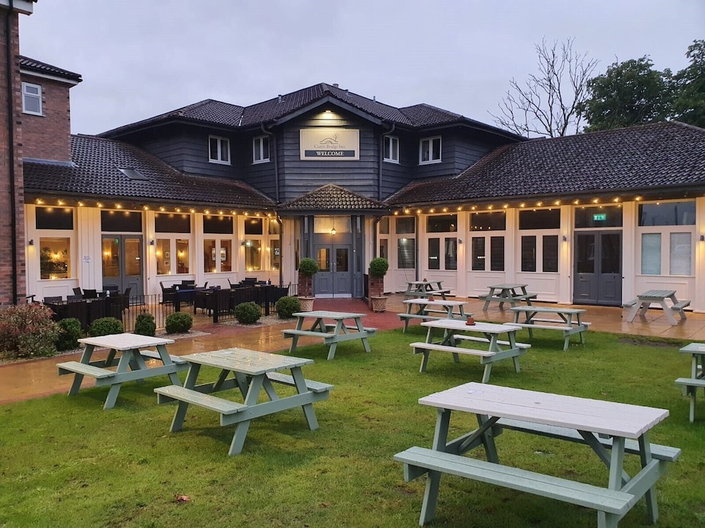 Cuttle Bridge Inn Hotel 20/28
