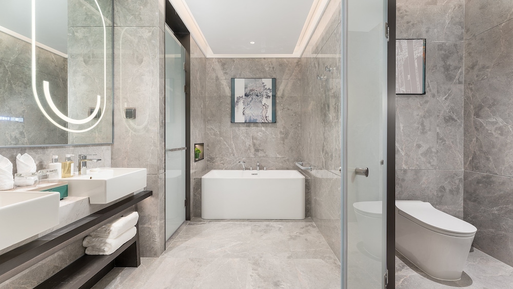 Holiday Inn LIAOYUAN CITY CENTER 47/50