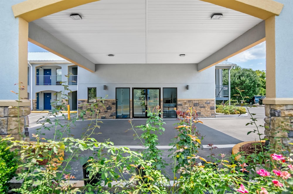 Americas Best Value Inn Rome 2/50