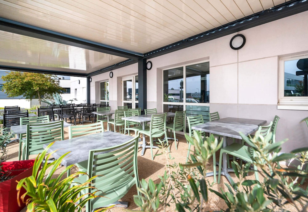 B&B Hotel Cholet Nord 38/64