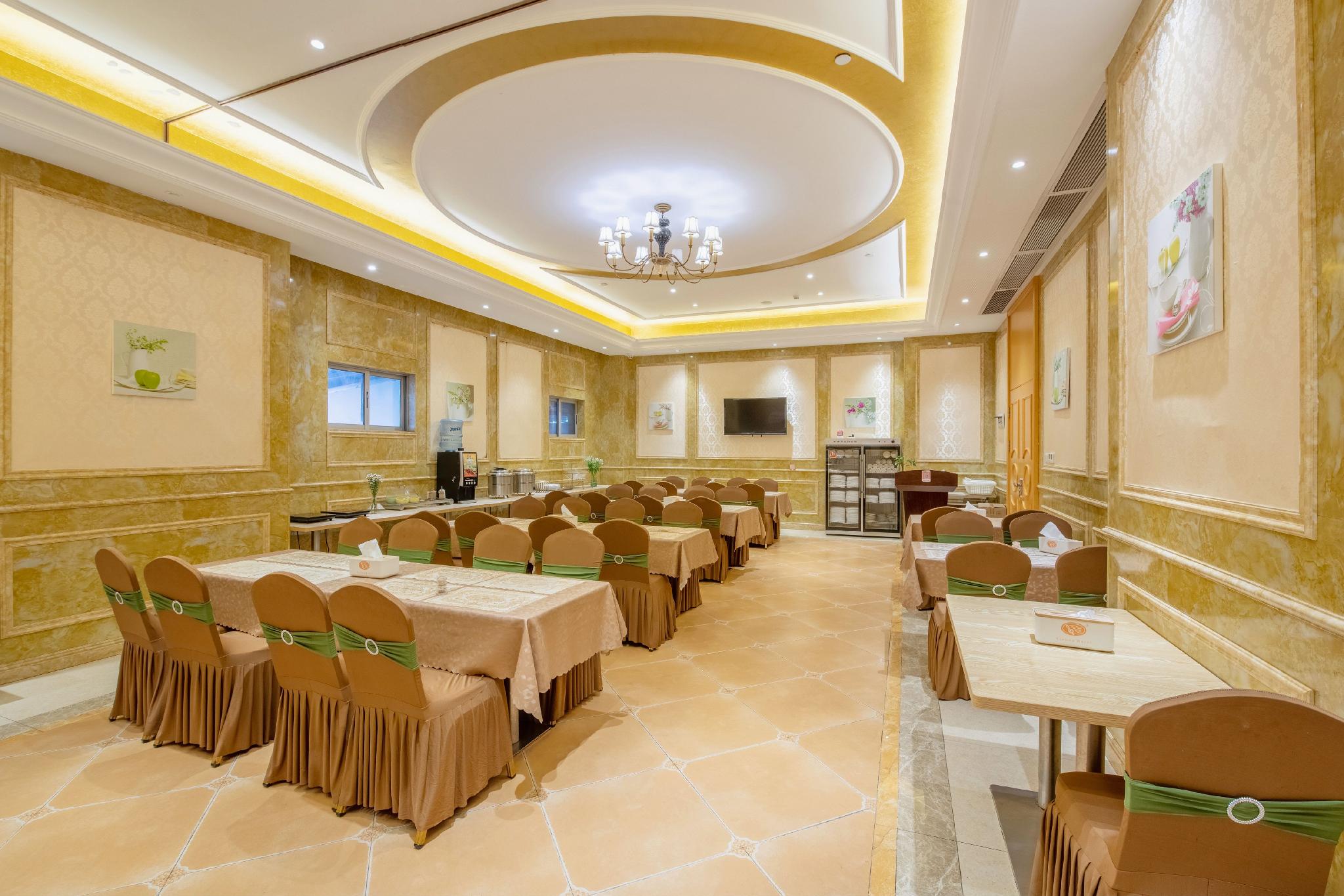 Vienna Hotel (Zhongshan Rainbow Avenue) 41/58