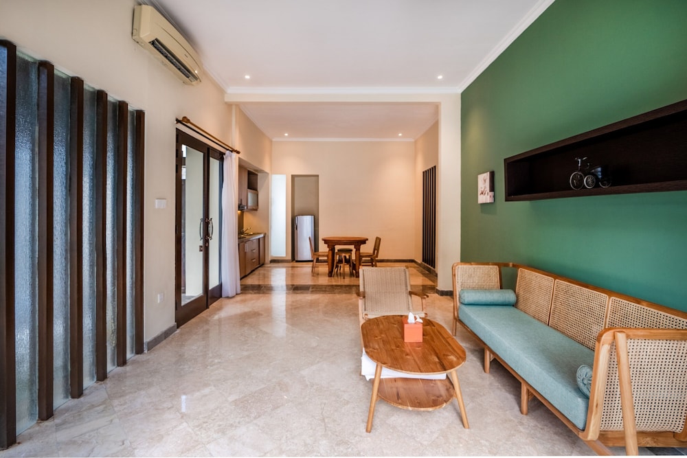 The Club Villas 32/50