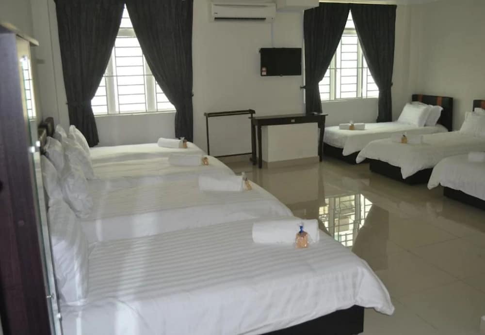 Hotel Mutiara KGMMB by ZUZU 40/53