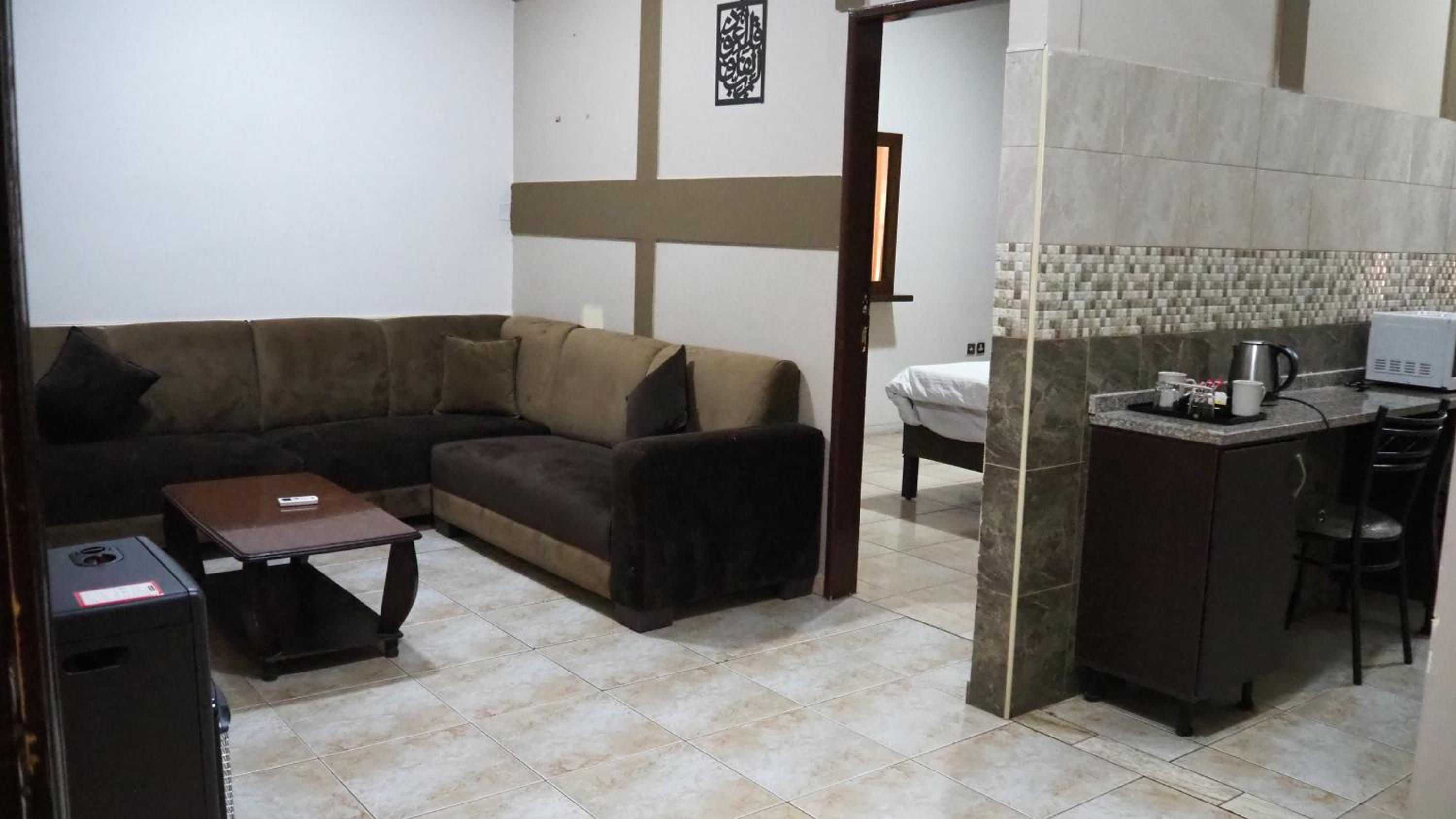 Alfawanees Hotel Apartments 18/28