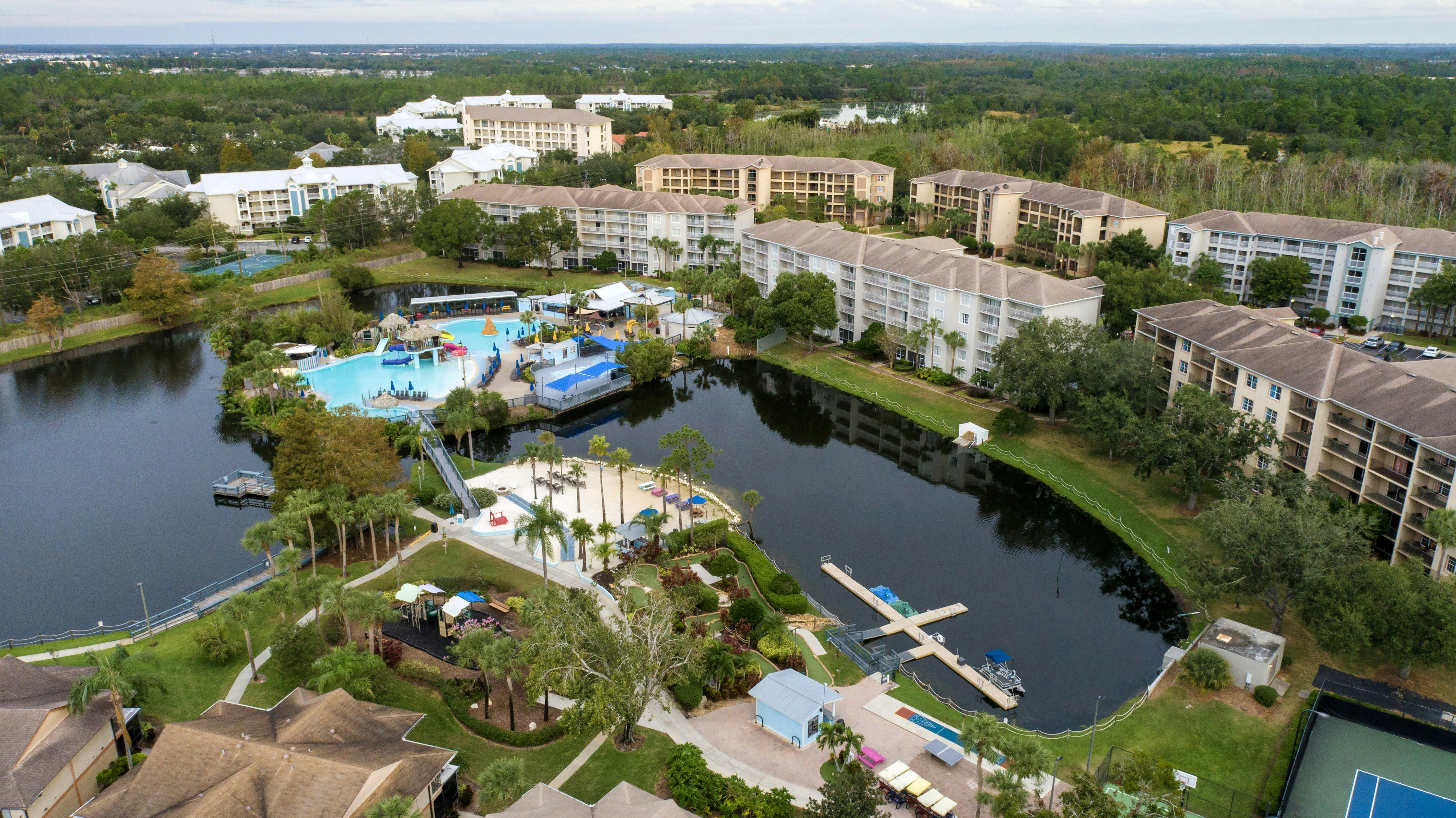 Hilton Vacation Club Aqua Sol Orlando West 29/35