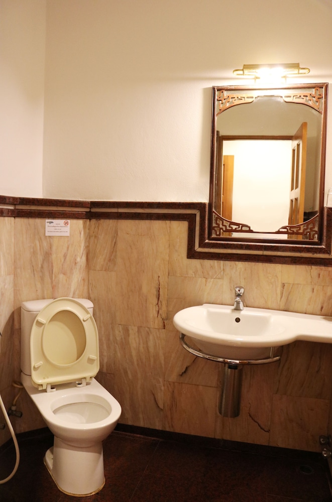Max Hotel photo2