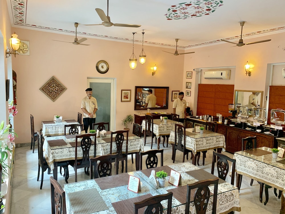 SURYAA VILLA JAIPUR A CLASSIC HERITAGE HOTEL 117/134