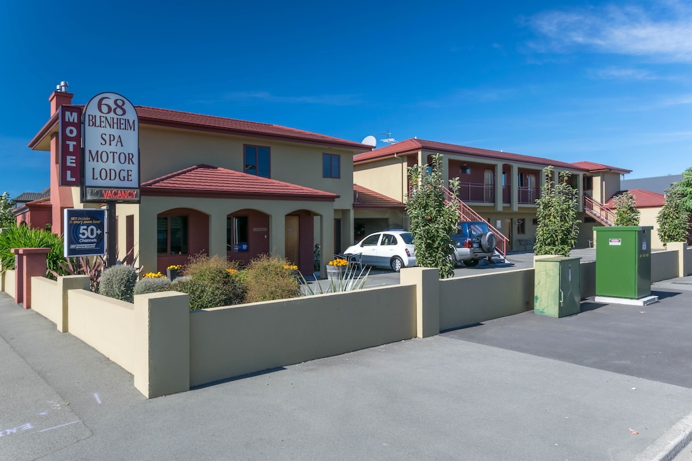 Blenheim Spa Motor Lodge 7/47