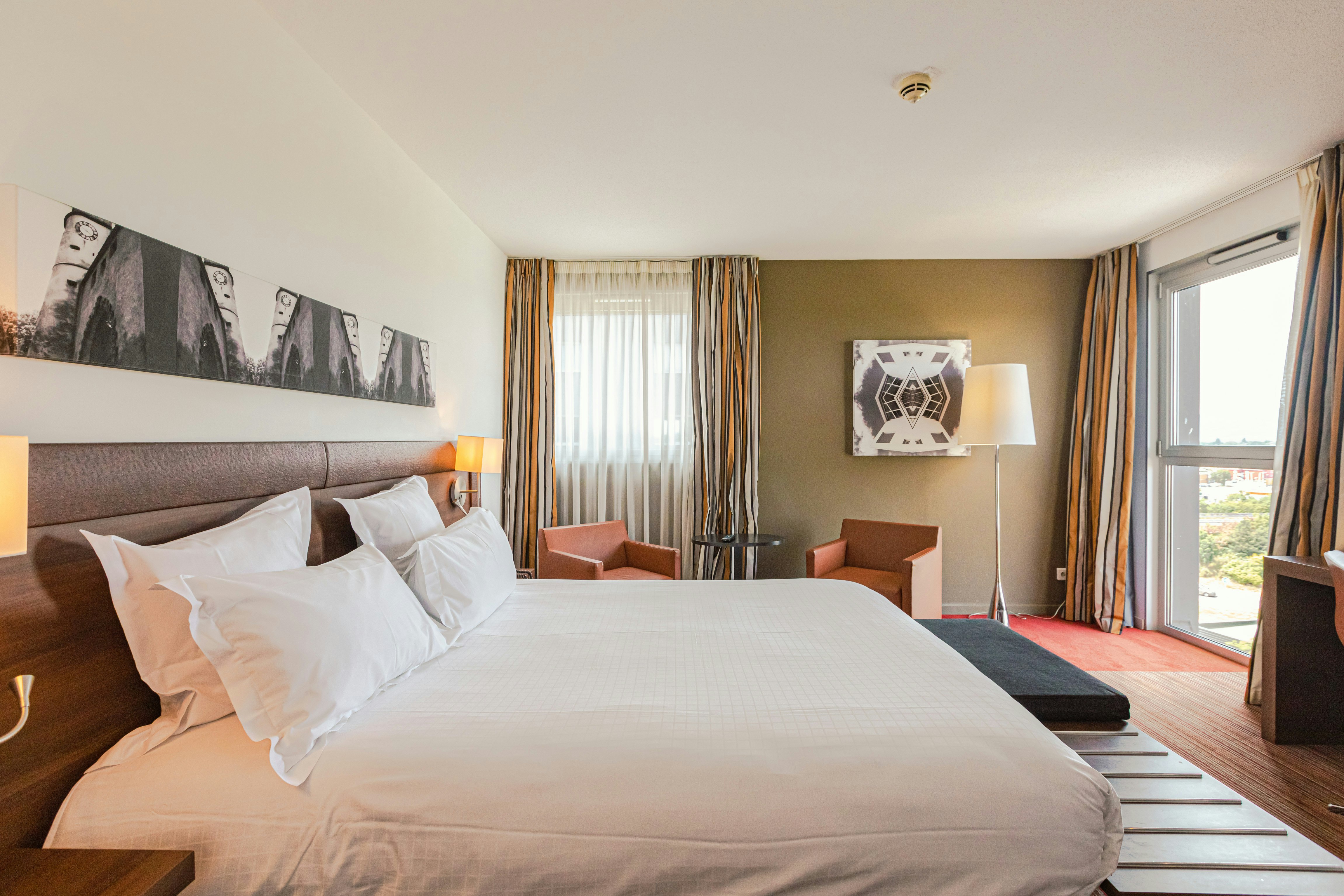 Premium, Queen Bed, Balcony