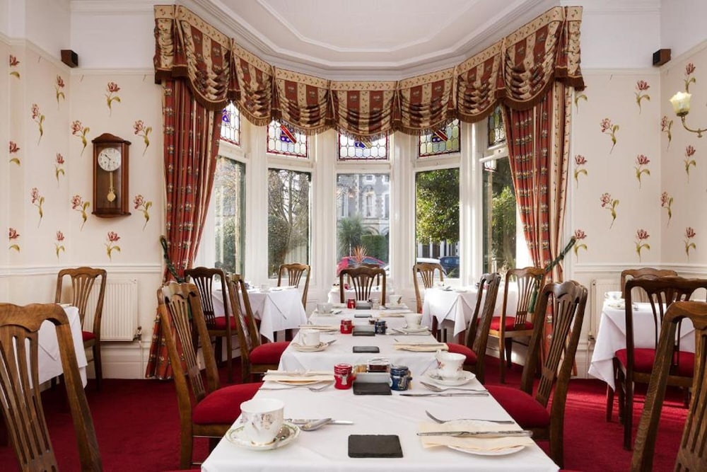 Lincoln House Hotel 54/67