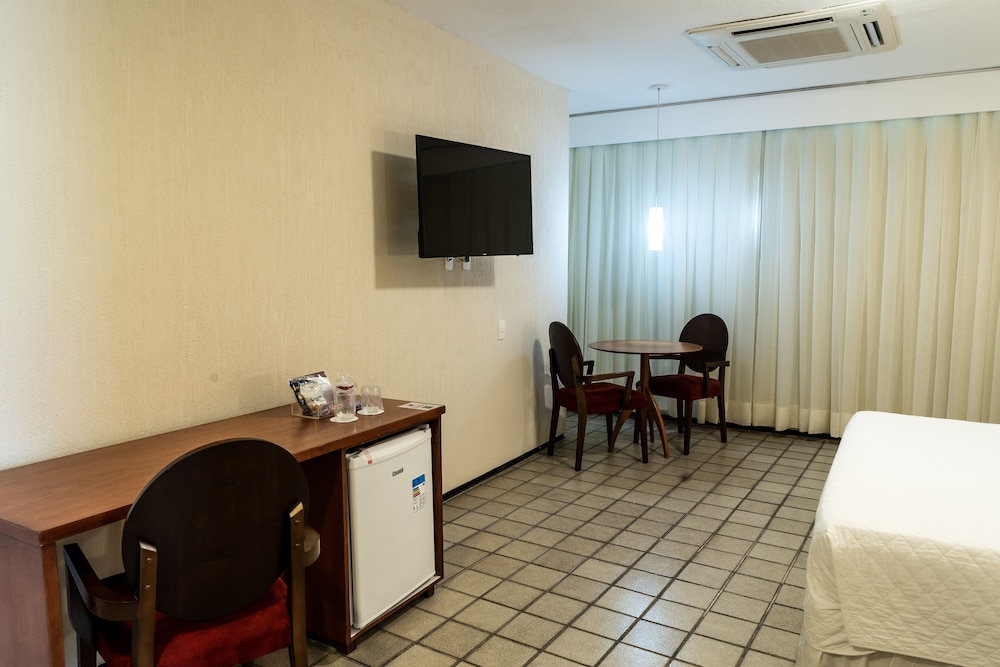 Hotel Praia Centro 84/92