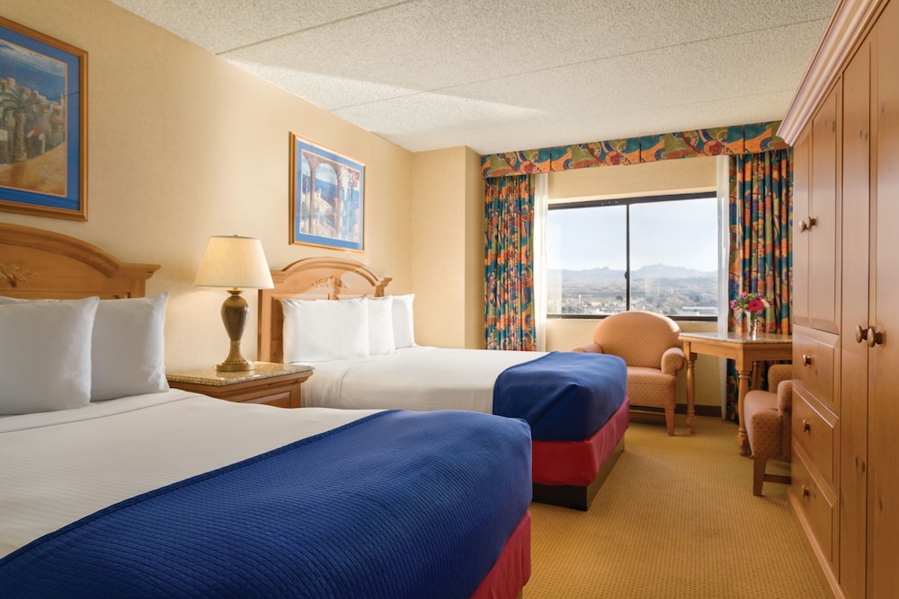 Room, 2 Double Beds, River View, Pet Friendly, Central Tower