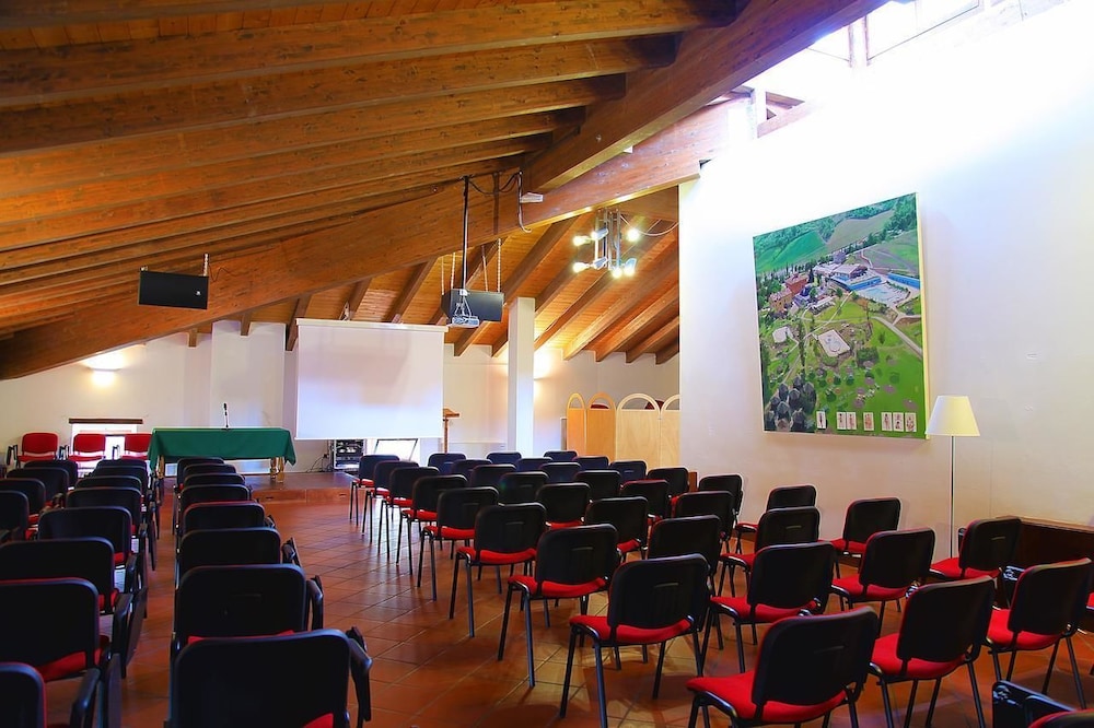 Villaggio Della Salute Piu 57/68