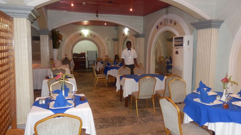 Hotel Royal Palace 17/27