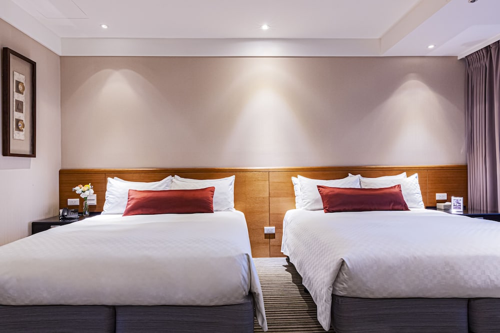 Pacific Business Hotel 25/70