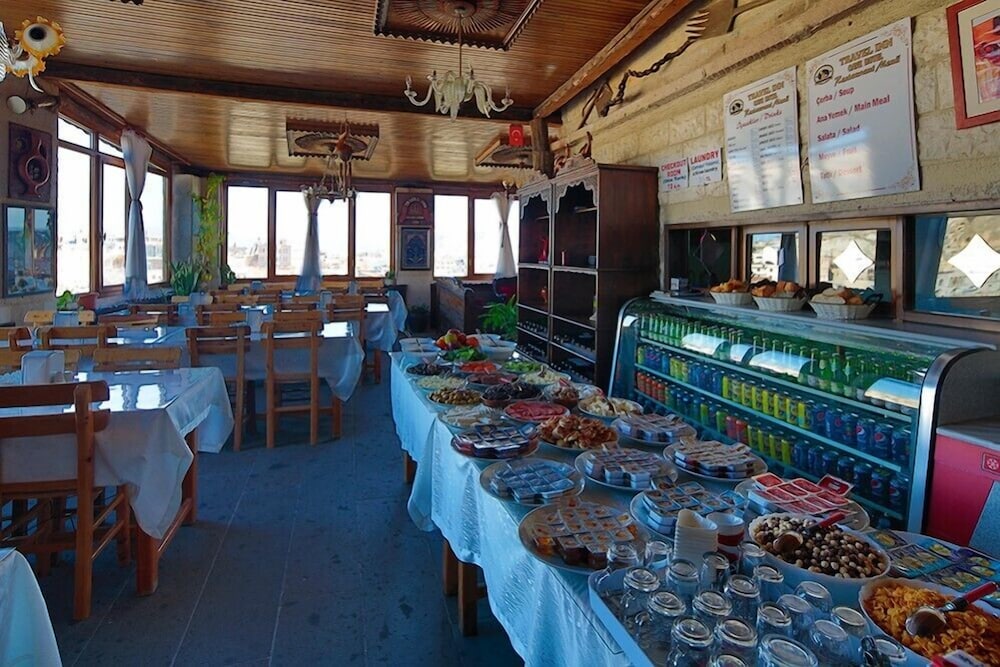 Travel Inn Cave Hotel 40/49