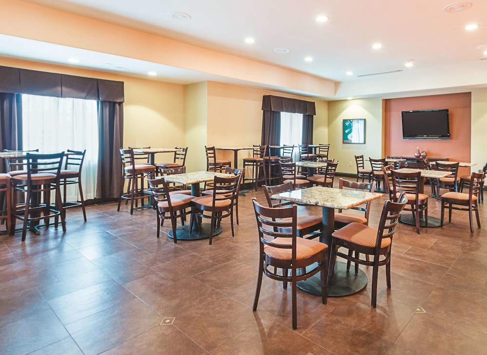 La Quinta Inn & Suites by Wyndham Woodway - Waco South 41/47