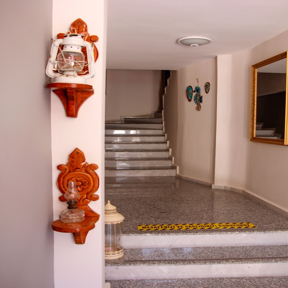 Limon Otel 21/36