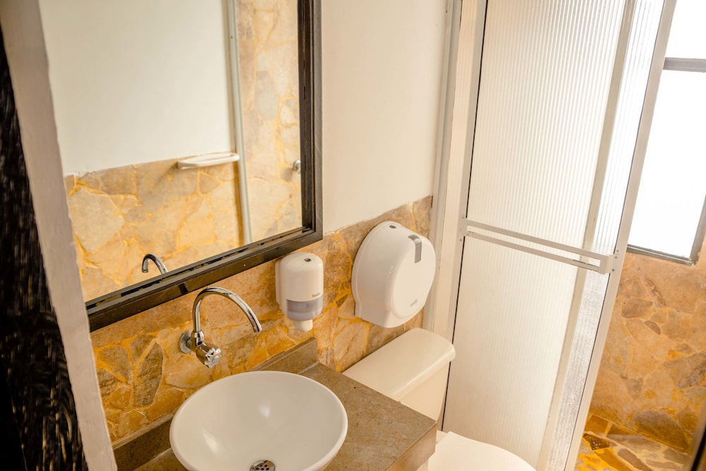 Hotel Sansiraka by GEH Suites 49/50