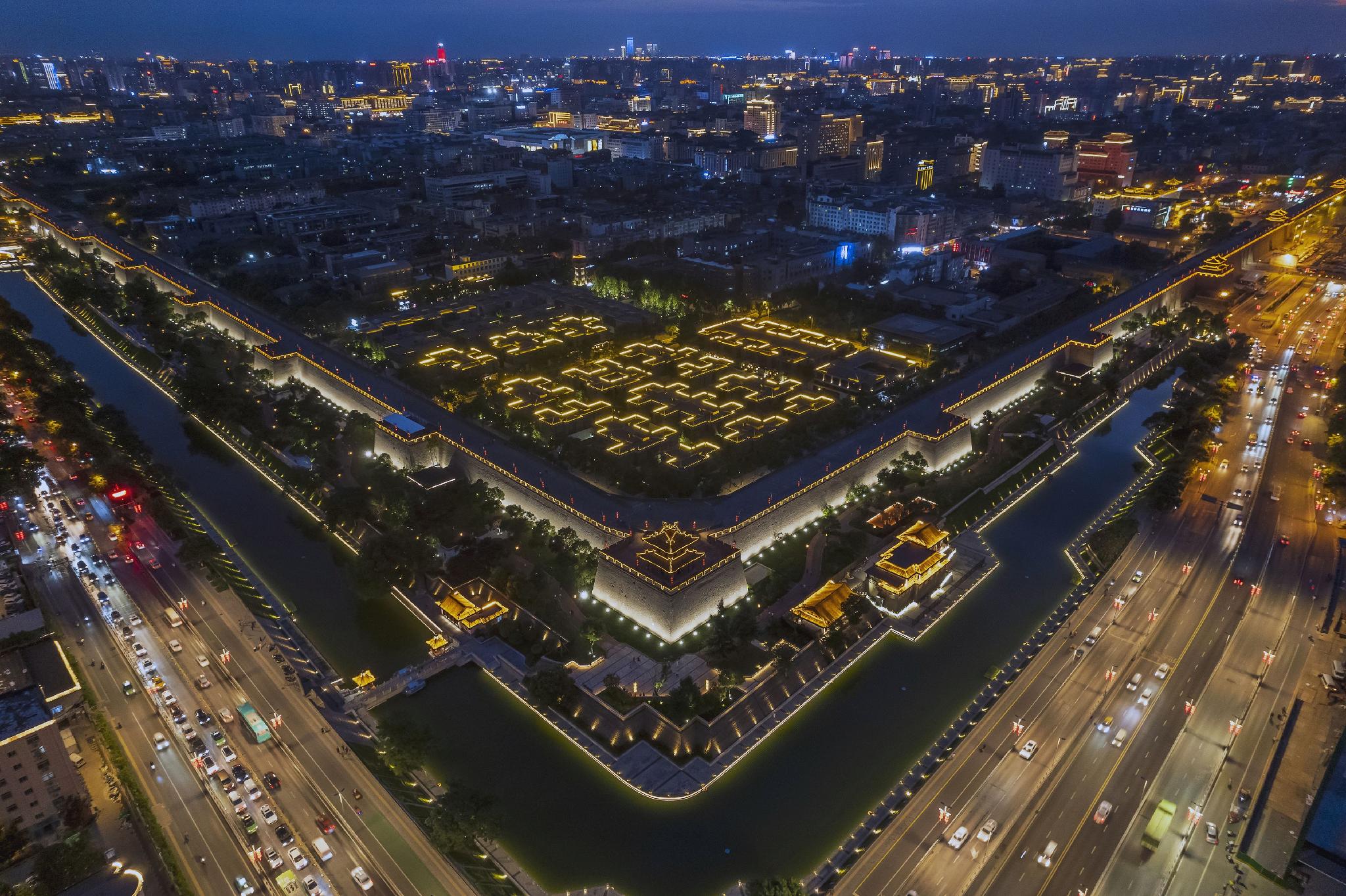 Z-Mon Hotel (Xi'an Drum Tower Muslim Street Sajinqiao Metro Station) in XIAN