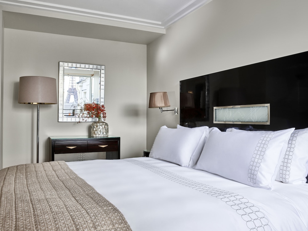 Hotel Plaza Athenee 19/79