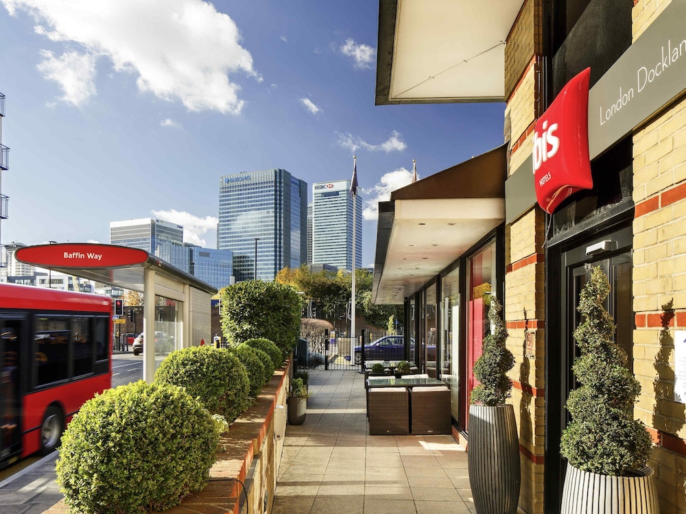 ibis London Docklands Canary Wharf 54/59