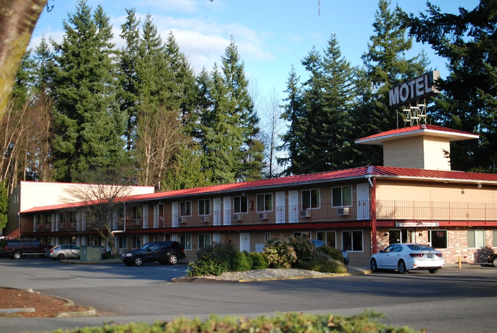 Smokey Point Motor Inn 1/69