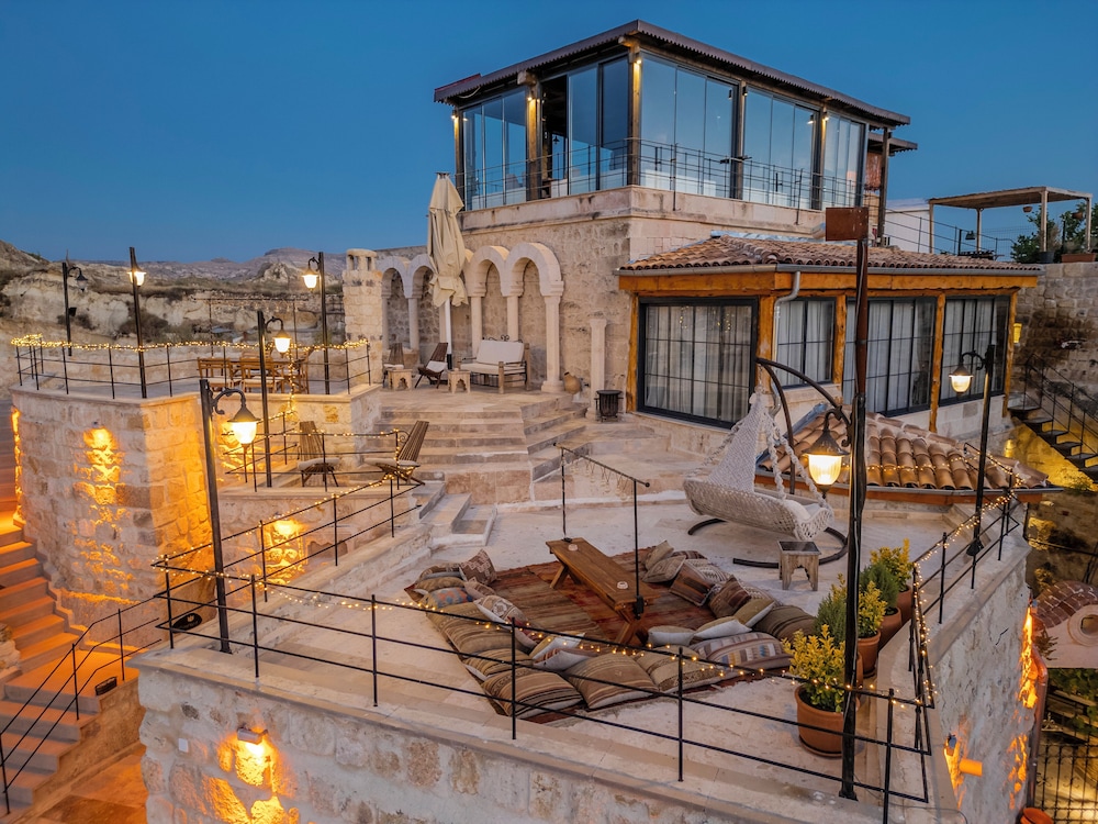 Kayata Cave Suites 4/50