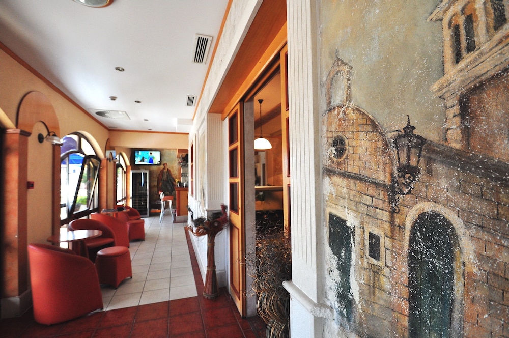 Hotel Krilo 48/71