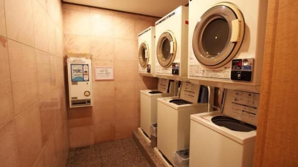 Haneda Inn 50/50