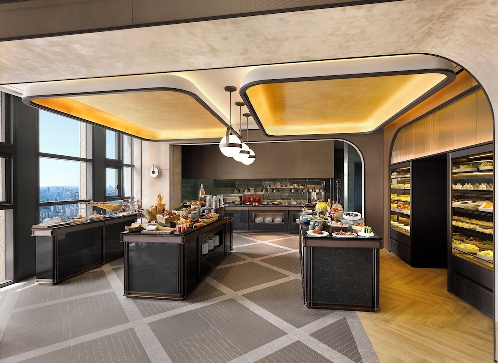 Pullman Ambassador Seoul Eastpole 7/50