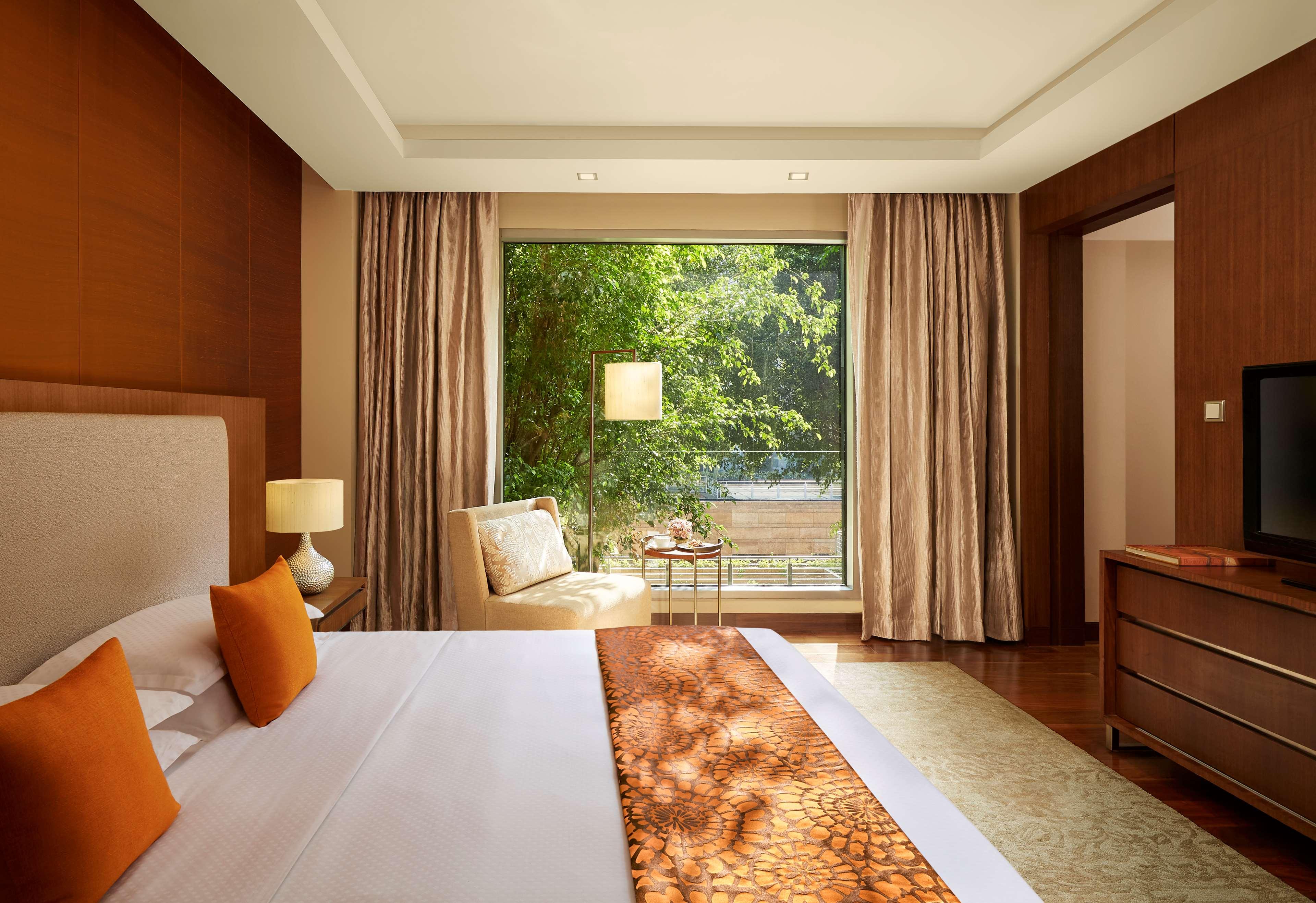 Diplomatic Suite