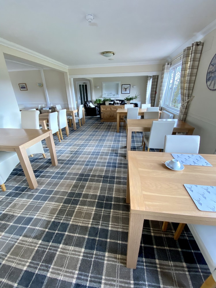 Coire Glas Guest House 18/28