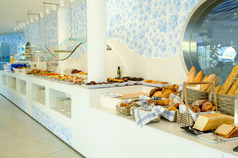 Blanco Hotel Formentera 10/53