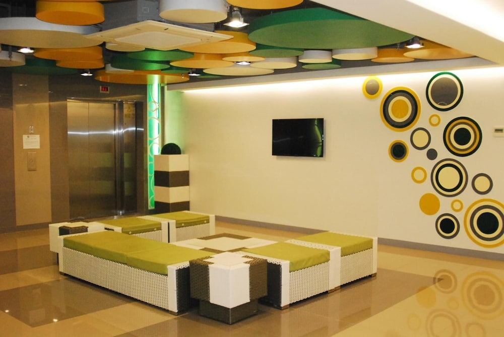Go Hotels Ortigas Center 46/68